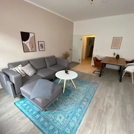 Discovavir - Super Zentral Mit Parkplatz, Kueche, Netflix Und Mehr *