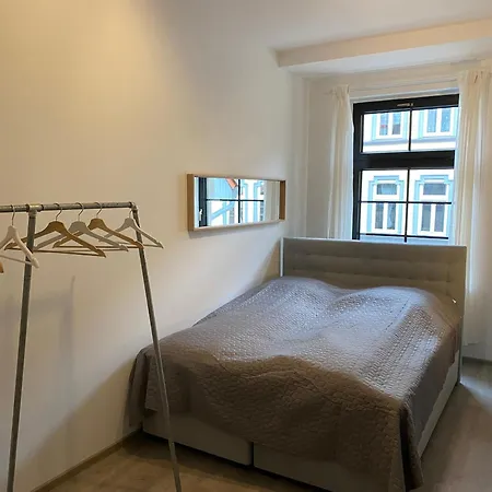 Discovavir - Super Zentral Mit Parkplatz, Kueche, Netflix Und Mehr * Eisenach