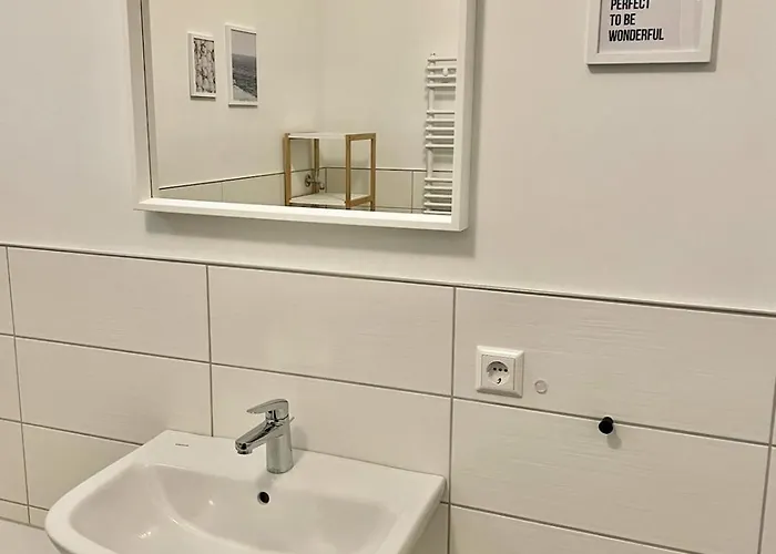 Discovavir - Super Zentral Mit Parkplatz, Kueche, Netflix Und Mehr Appartement *